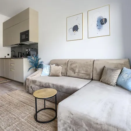 Hevenia, Sun & Snow *