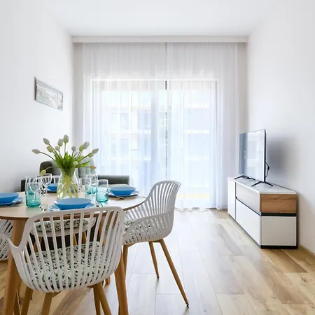 Hevenia, Sun & Snow *