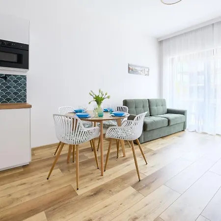 Hevenia, Sun & Snow Мжежино