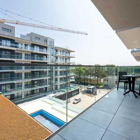 Hevenia, Sun & Snow Apartment
