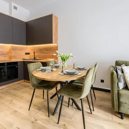 Hevenia, Sun & Snow Apartment *